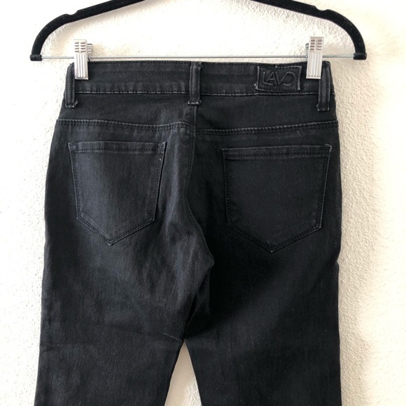 Lavo low rise faded black and white color block skinny jeans - Picture 5 of 6